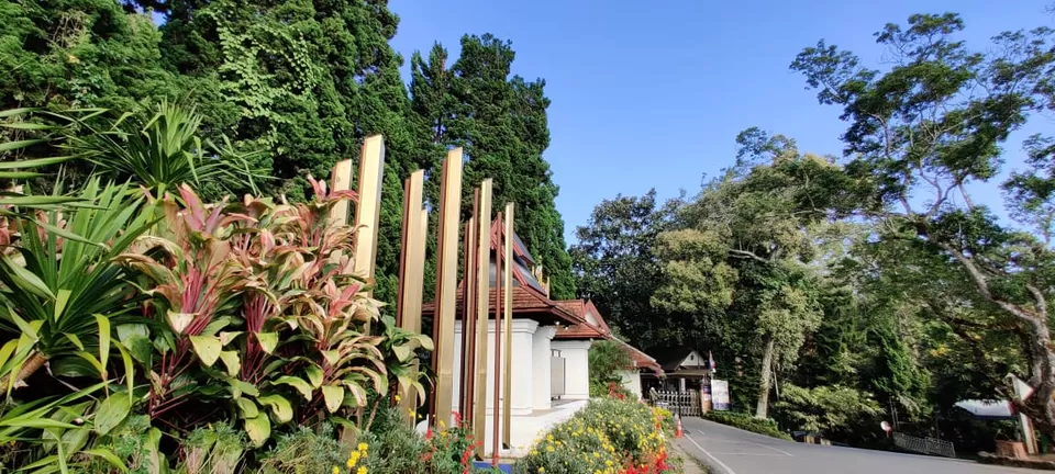 Photo of Bhubing Palace, Sriwichai Alley, Suthep, Mueang Chiang Mai District, Chiang Mai, Thailand by Supriya PR