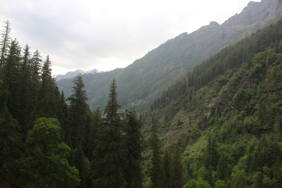 Photo of Khir Ganga, Himachal Pradesh, India by Shantanu Panda