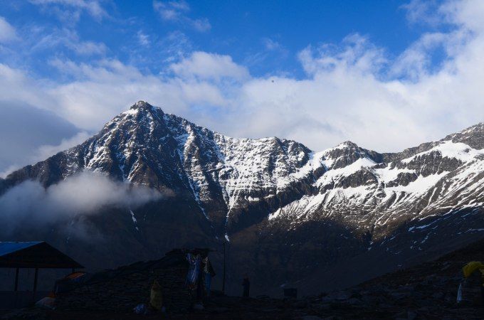 Photo of Roopkund Trek - a tale of Myth, Mystery and Mesmerizing beauty by Alok Nanda