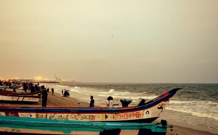 Photo of Marina Beach, Chennai, Tamil Nadu, India by Alok Nanda