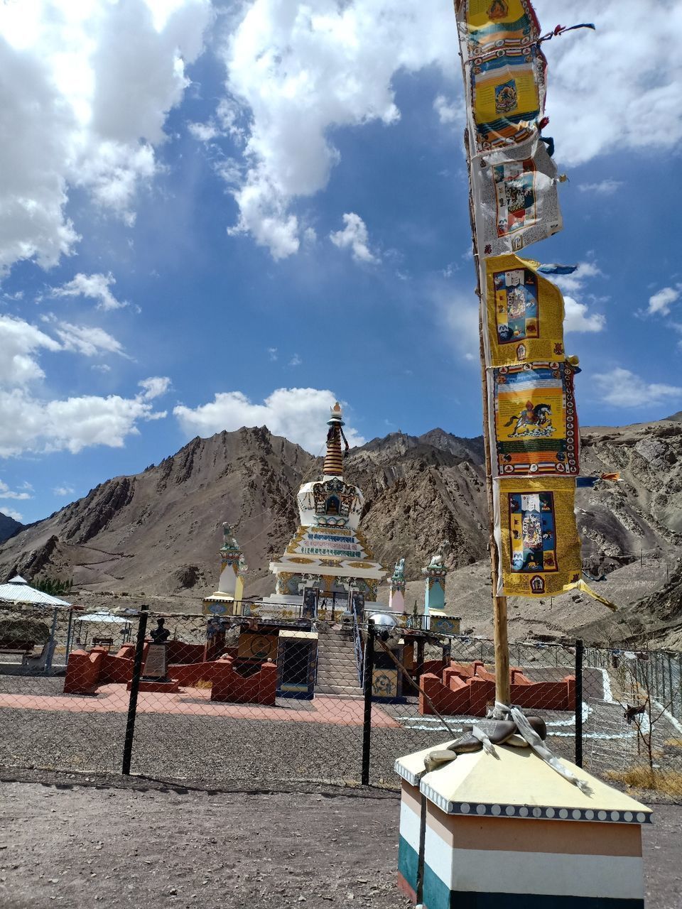 Photo of Couples Ride to Heaven on Earth (Kashmir & Ladakh) Part-I by Lalit Khot
