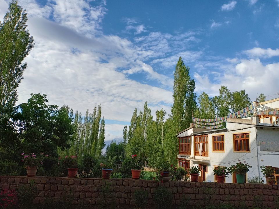 Photo of Couples Ride to Heaven on Earth (Kashmir & Ladakh) Part-I by Lalit Khot