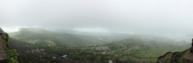 Photo of Trek To The Edge Of The World: Lohagad Fort by Sanket Dhume