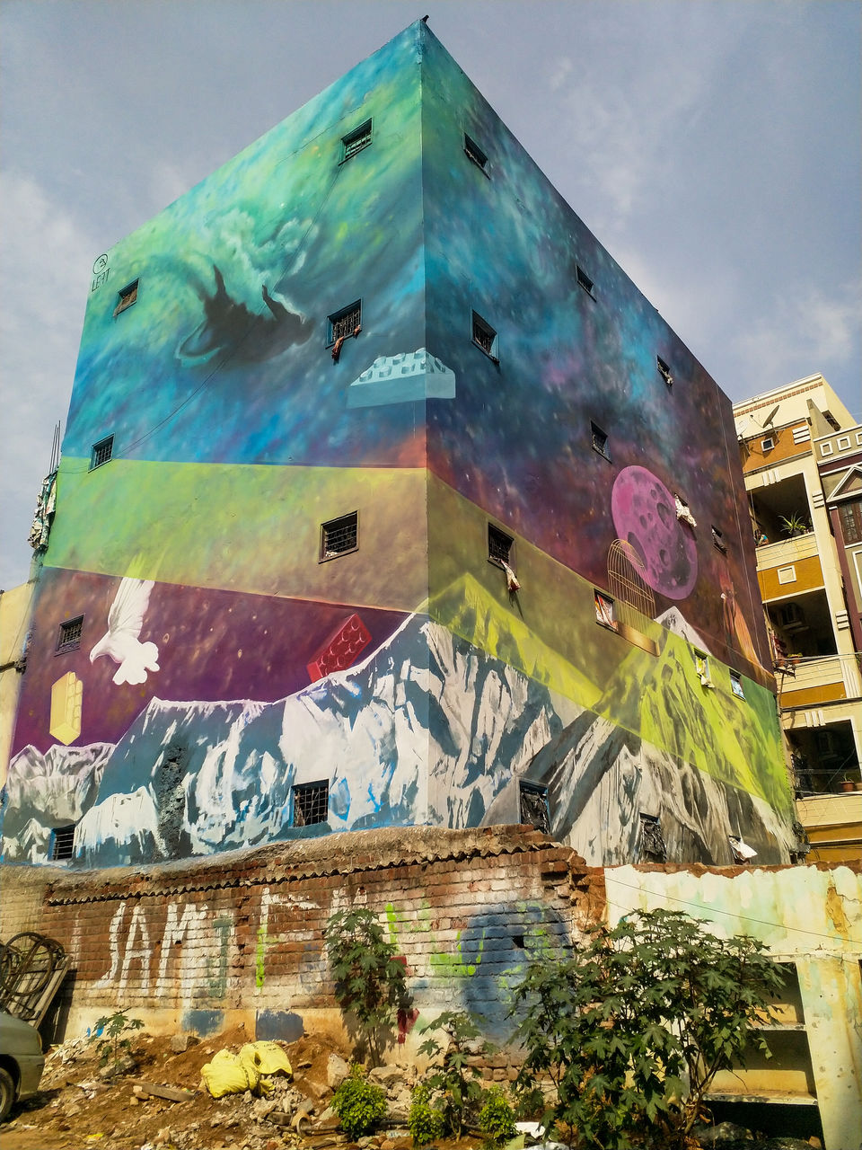 Photo of Experience the emotions of Artists on the walls of Hyderabad ! by deepakshi mittal