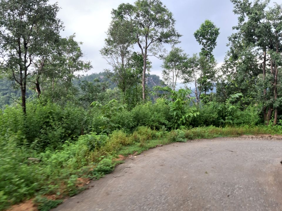 Photo of तारूब: आसमान की ऊंचाई से देखे दूर तक फैला पहाड़ और गिरता झरना by Pawan Singh Rahore