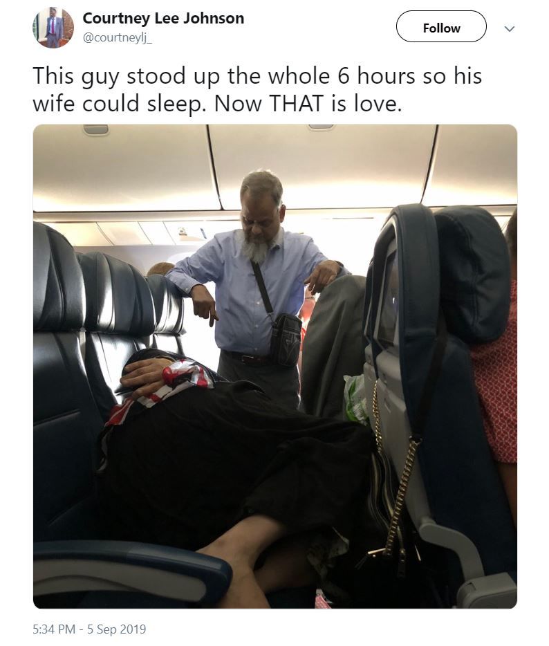 Photo of A Man Stood for 6 Hours so His Wife Could Sleep in a Flight and Here's How the Internet Reacted 1/6 by Neeti Chopra