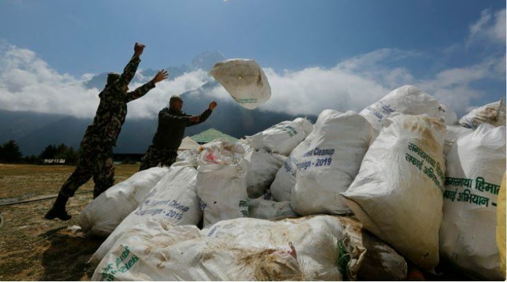 Photo of How the World's Highest Mountain Turned into the World's Highest Garbage Dump 3/3 by Neeti Chopra
