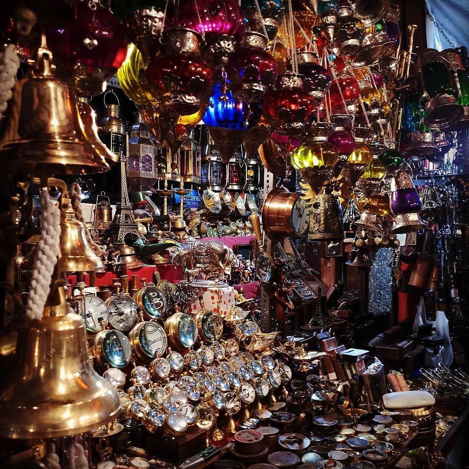 Photo of How My Friend and I Discovered the Essence of Mumbai at This Hidden Gem for Backpackers 8/17 by Neeti Chopra