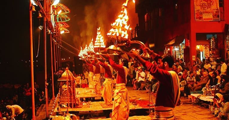 Photo of An Atheist’s Account of Varanasi: How My Friend and I Embraced Spirituality in Life by the Ganges 14/27 by Neeti Chopra