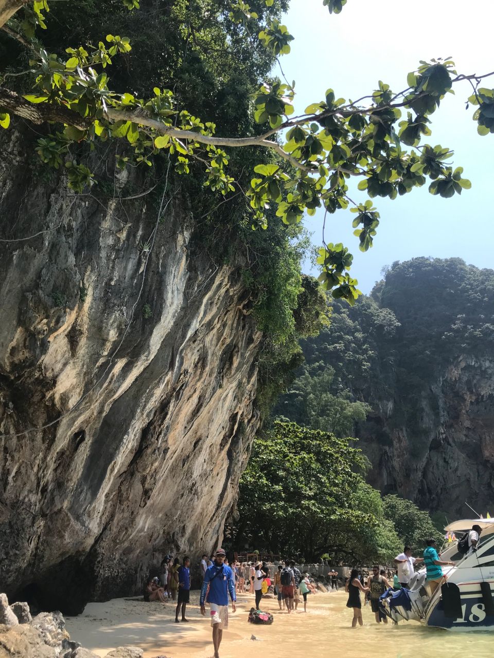 Photo of Chicken Island (Koh Poda Nok), Ao Nang, Mueang Krabi District, Krabi, Thailand by Swati Verma