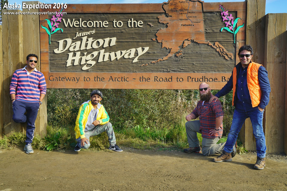 Photo of Daring drive on Dalton Highway, Alaska by Tushar Agarwal