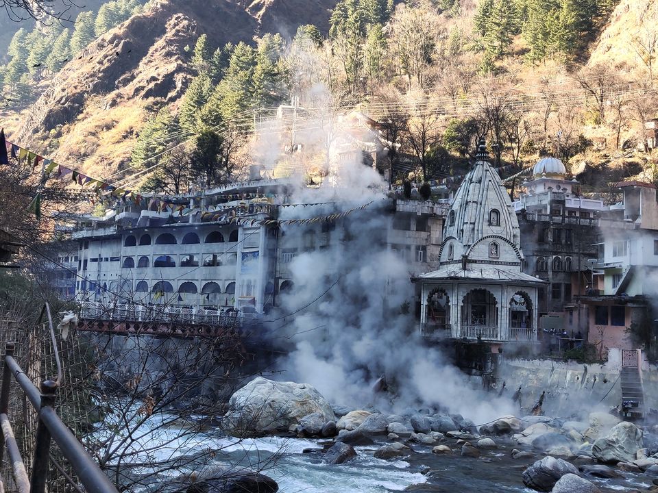 Photo of Manikaran Gurudwara, Manikaran, Himachal Pradesh, India by Aastha Saini