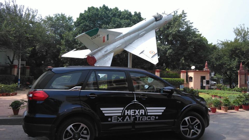 Photo of These 60 year-olds drove 16,000 km across India in a Tata Hexa! by Nupur Pradhan