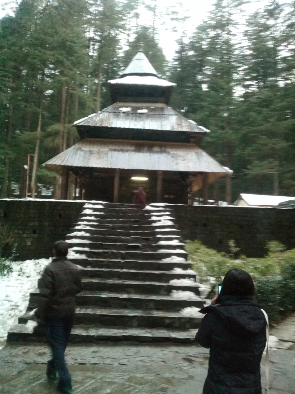 Photo of Hadimba Temple Road, Old Manali, Manali, Himachal Pradesh, India by Ramya Shanivarsanthe Leelesh