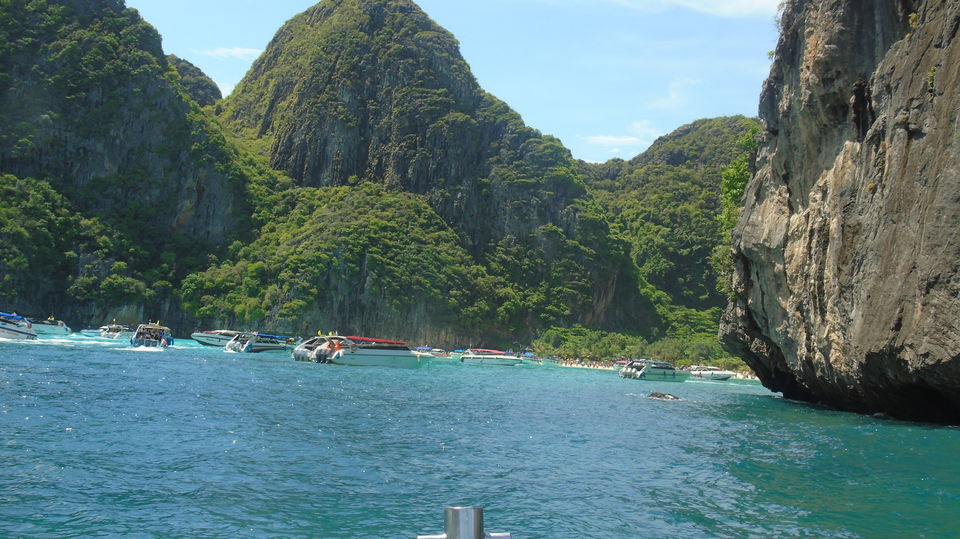 Photo of Phi Phi Island Ferry, Muang, Mueang Phuket District, Phuket, Thailand by Ramya Shanivarsanthe Leelesh