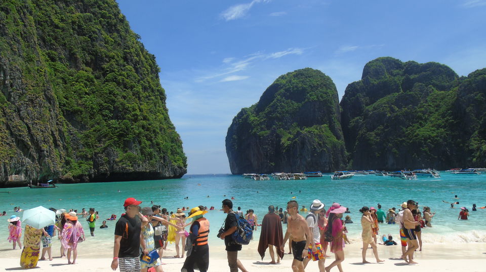 Photo of Maya Bay, Thailand by Ramya Shanivarsanthe Leelesh