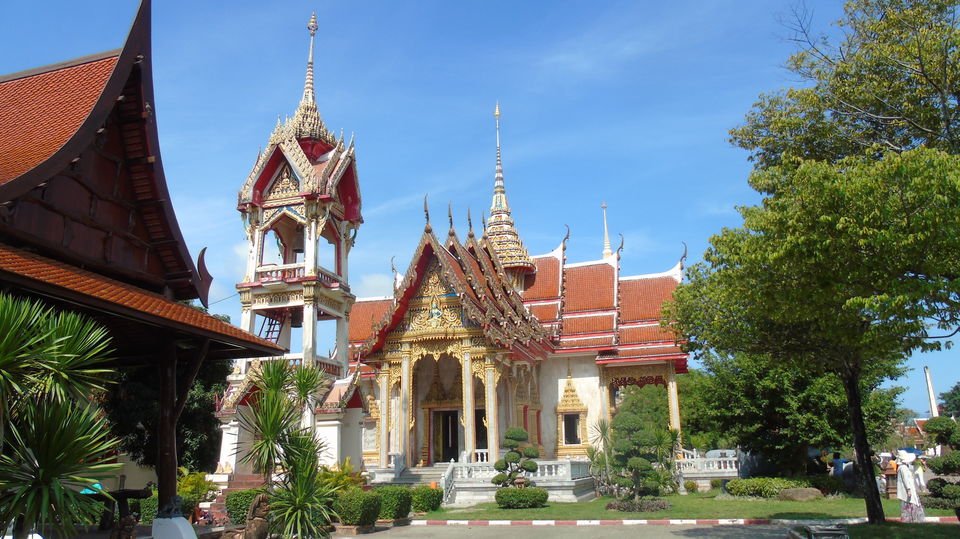 Photo of Wat Chalong Temple, Chao Fah Tawan Tok Road, Chalong, Mueang Phuket District, Phuket, Thailand by Ramya Shanivarsanthe Leelesh