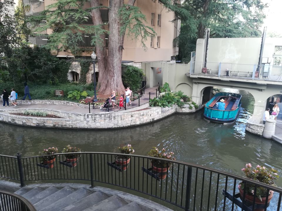 Photo of River Walk, San Antonio, TX, USA by Ramya Shanivarsanthe Leelesh