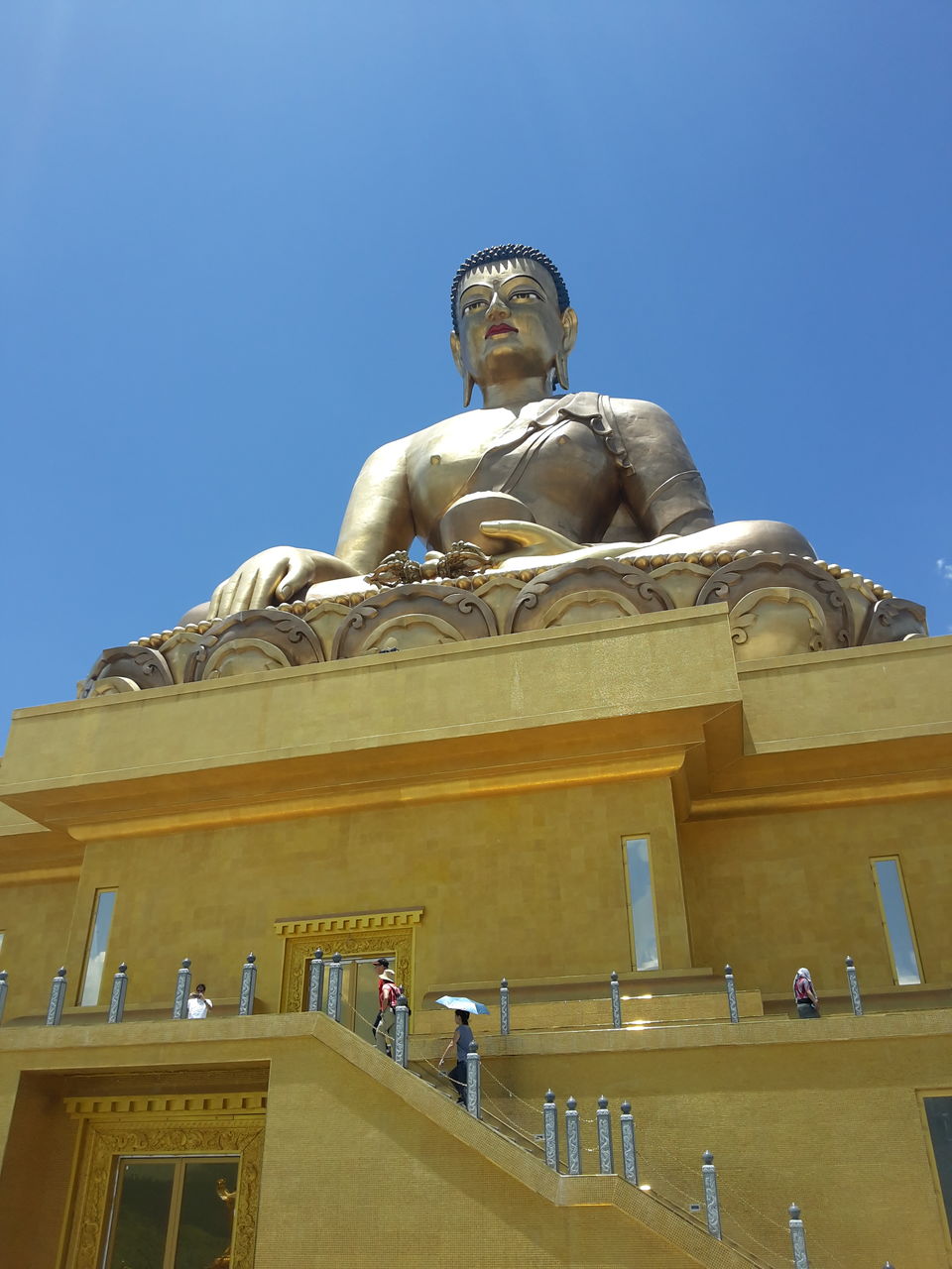 Photo of Kuzozangpola Bhutan!: 5 days Solo in the Land of the Thunder Dragon 12/46 by Ryokõ-shä
