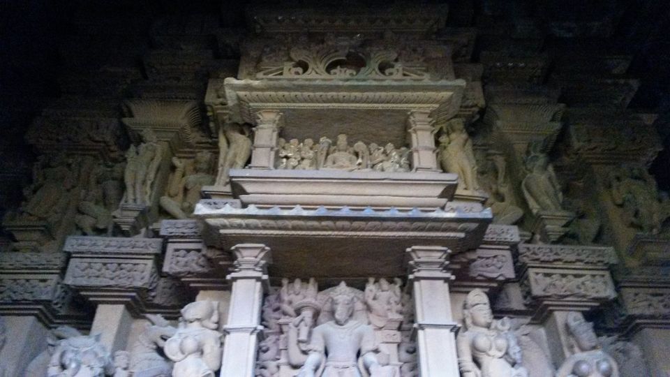 Photo of A pleasure trip to the Temple of Khajuraho! 14/24 by Ryokõ-shä
