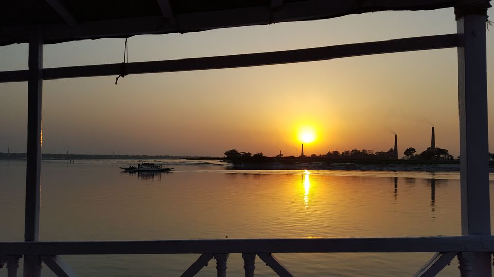 Photo of Taki: Sharing borders with Bangladesh! 1/7 by Ryokõ-shä
