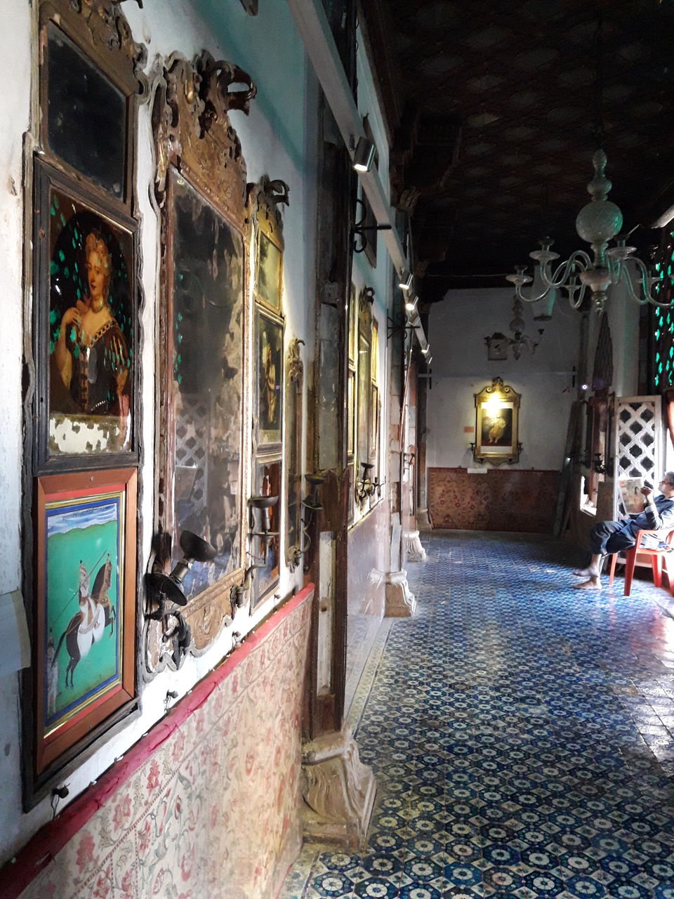 Photo of Aina Mahal - The Hall of Mirrors in Bhuj! by Ryokõ-shä