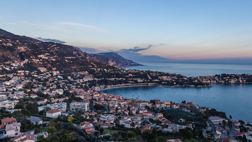Photo of EZE- A Dreamy Village with the motto ISIS MORIENDO RENASCOR 1/5 by Ryokõ-shä