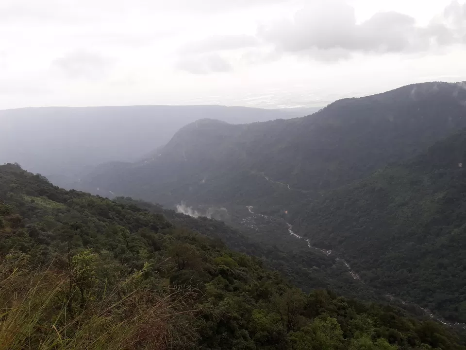 Photo of Cherrapunjee - the 'ex' wettest place of India by Ryokõ-shä