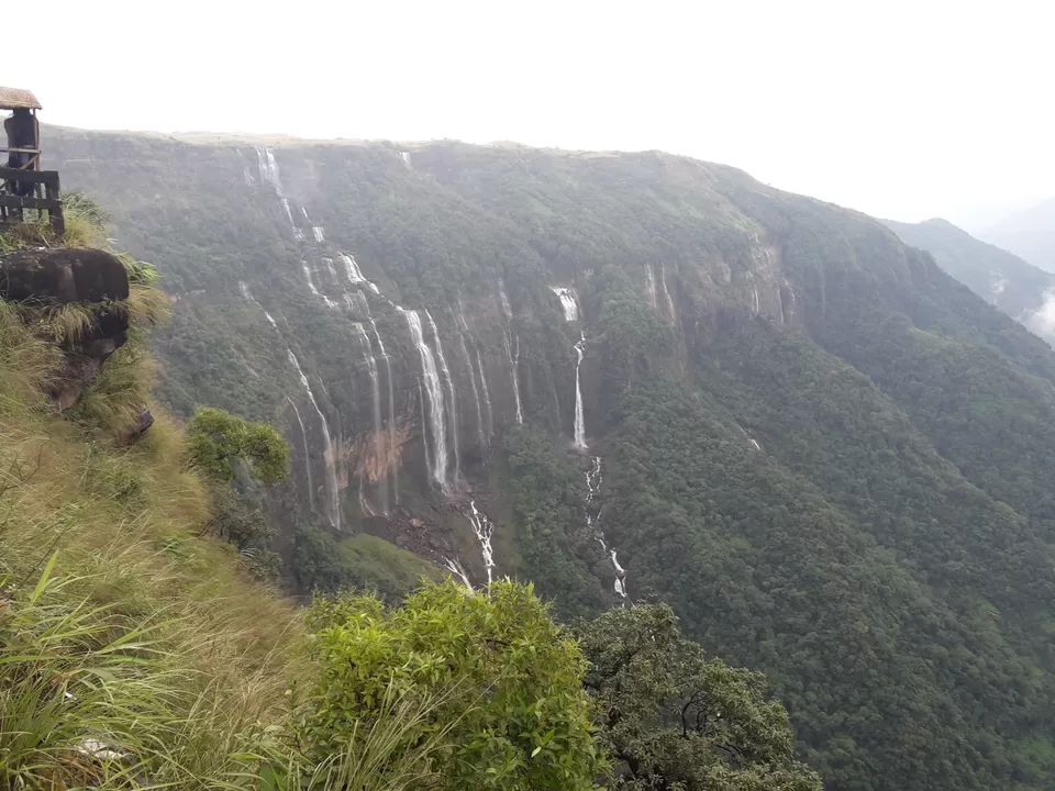 Photo of Cherrapunjee - the 'ex' wettest place of India by Ryokõ-shä