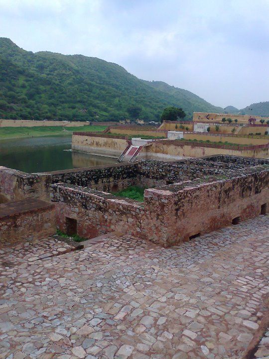 Photo of Jaipur Trip (Part 1) - A fort on the Aravalli Hills by Ryokõ-shä