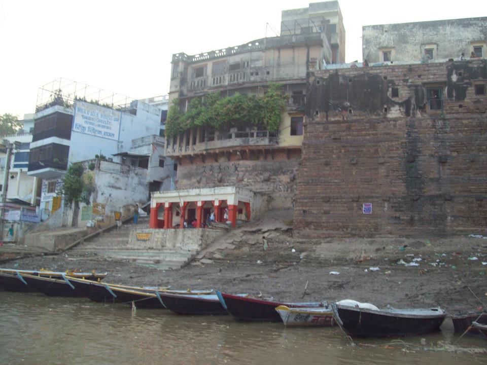 Photo of Varanasi - Moksha after death by Ryokõ-shä