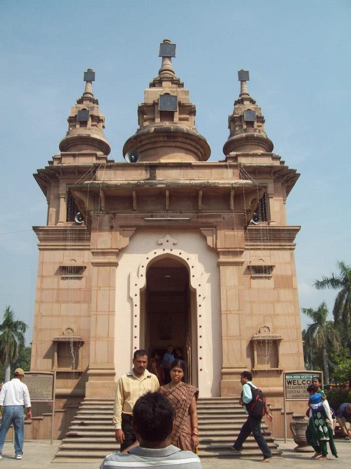 Photo of Varanasi - Moksha after death by Ryokõ-shä