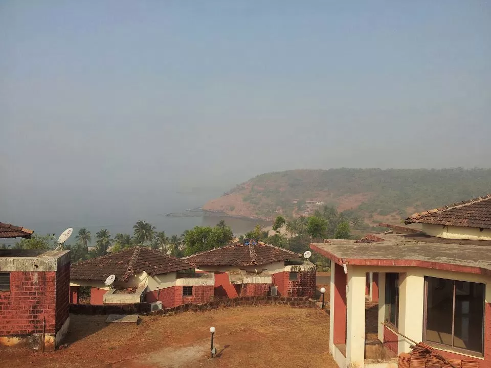 Photo of The lesser known Velneshwar Beach by Ryokõ-shä