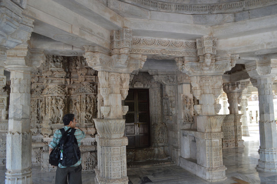 Photo of Dilwara Jain Temple, Dilwara Road, Delwara, Mount Abu, Rajasthan, India by Sundeep & Bedabrata