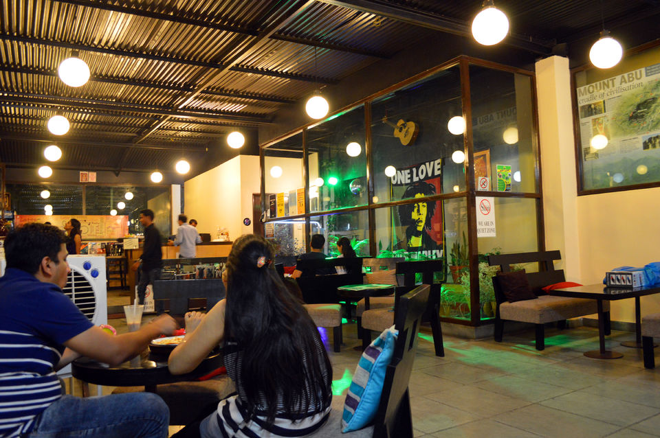 Photo of CAFE SHIKIBO, Mount Abu, Rajasthan, India by Sundeep & Bedabrata