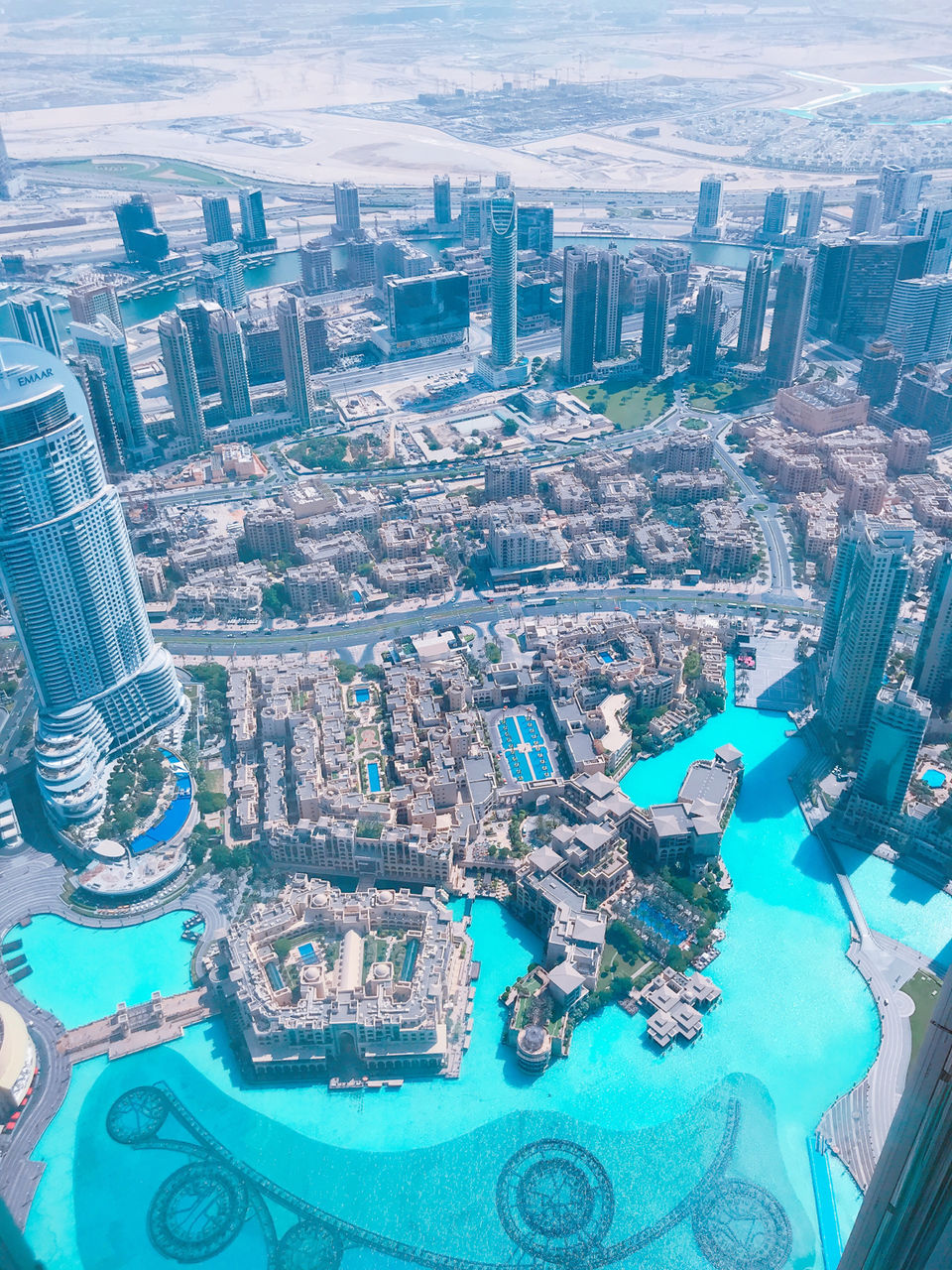 Photo of Burj Khalifa - Sheikh Mohammed bin Rashid Boulevard - Dubai - United Arab Emirates by Vandana Goenka