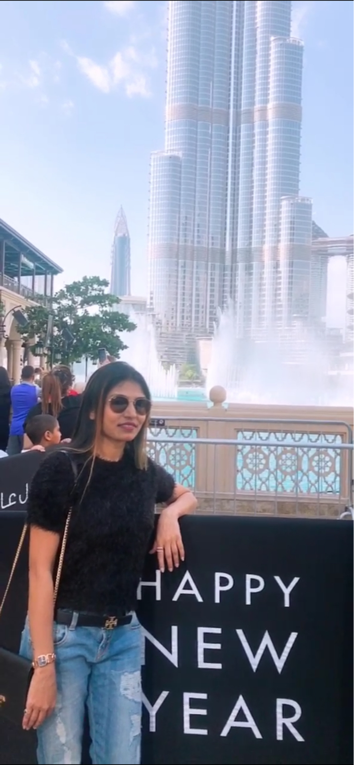 Photo of Burj Khalifa - Sheikh Mohammed bin Rashid Boulevard - Dubai - United Arab Emirates by Vandana Goenka