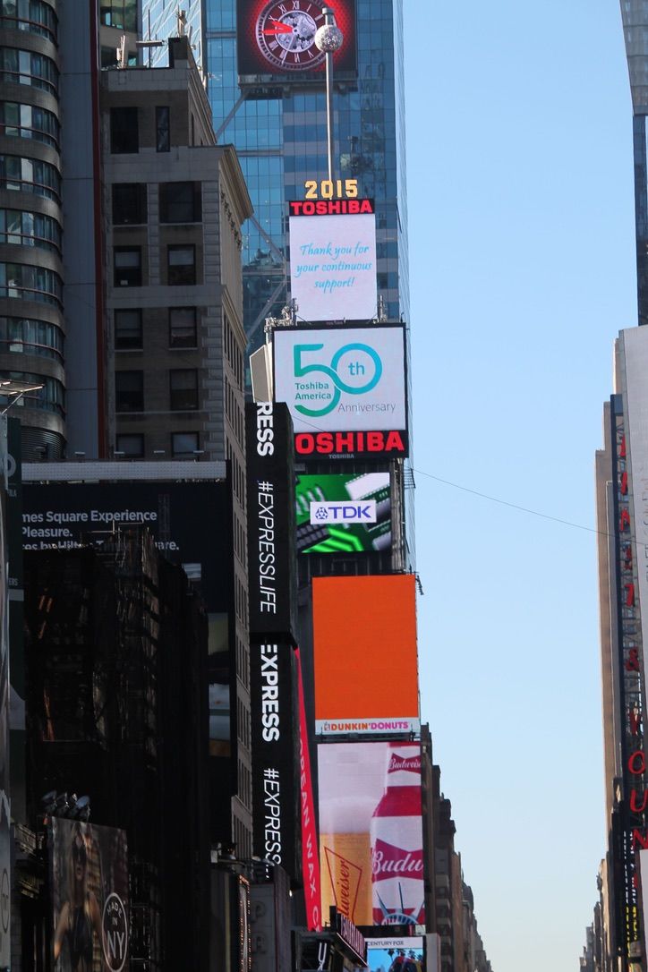 Photo of Times Square, Manhattan, NY, USA by Vandana Goenka