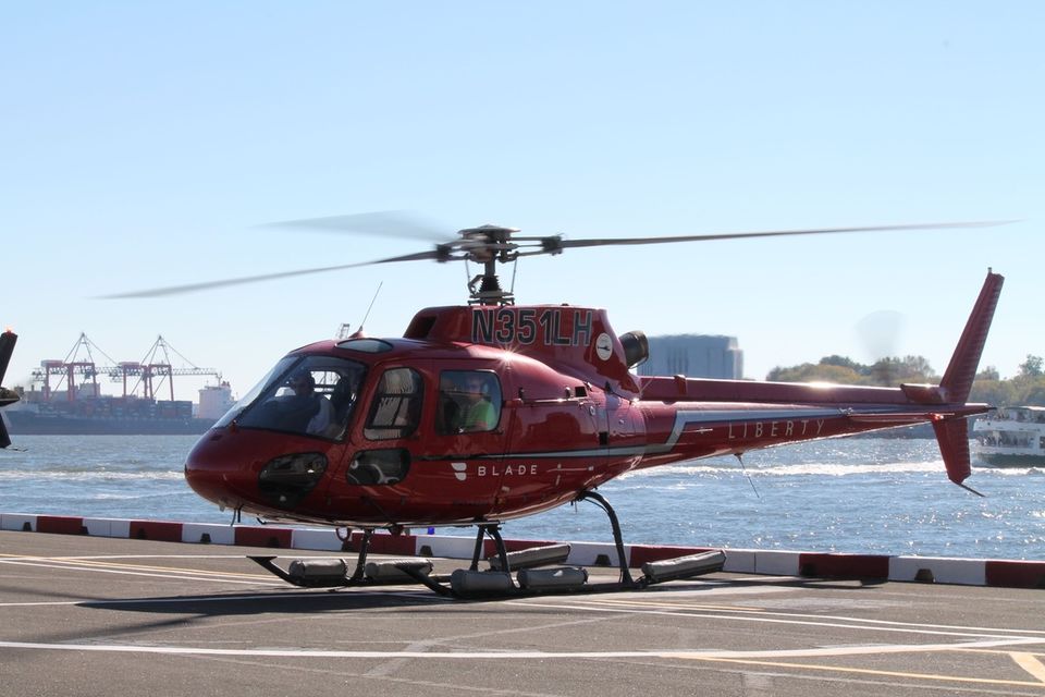 Photo of Liberty Helicopter Tours Marketing Office, East River Bikeway, New York, NY, USA by Vandana Goenka