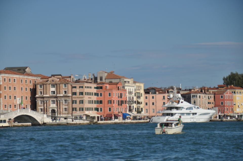Photo of Venice, Italy by Vandana Goenka