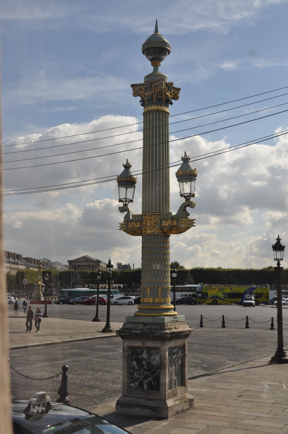 Photo of Louvre Museum, Rue de Rivoli, Paris, France by Vandana Goenka