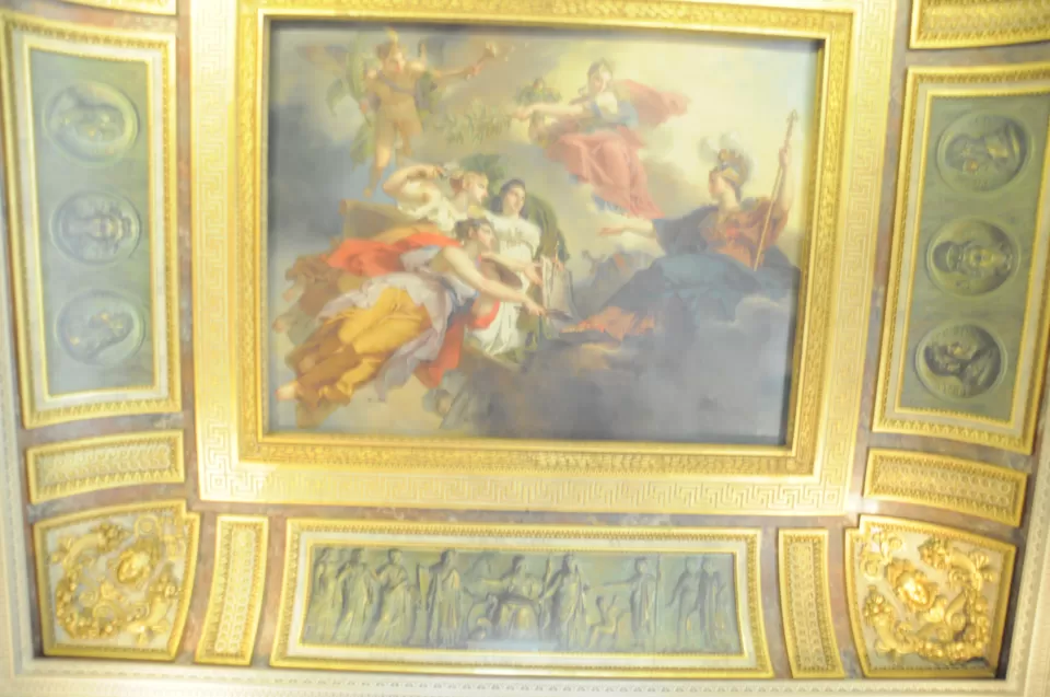 Photo of Louvre Museum, Rue de Rivoli, Paris, France by Vandana Goenka