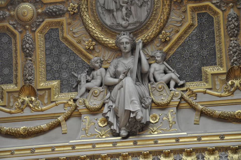 Photo of Louvre Museum, Rue de Rivoli, Paris, France by Vandana Goenka