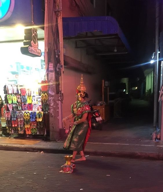 Photo of Indulge yourself to a shopping experience in Bangkok to Pattaya #thailandinpictures by Vandana Goenka