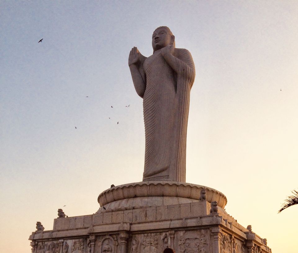 Photo of Hussain Sagar, Hyderabad, Telangana by Vandana Goenka