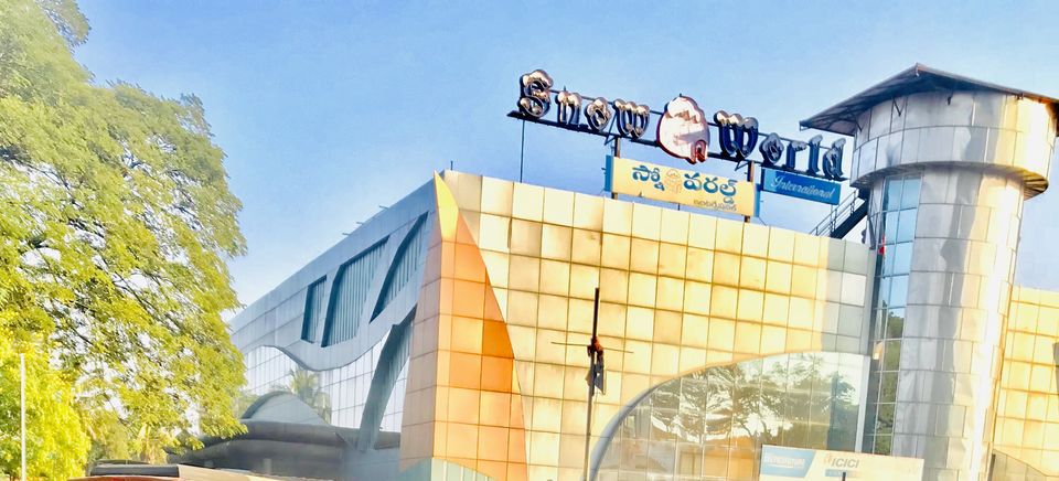Photo of Snow World, Lower Tank Bund Road, Lower Tank Bund, Kavadiguda, Hyderabad, Telangana, India by Vandana Goenka
