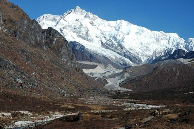 Photo of Goecha La, Sikkim 737113 by Sreshti Verma