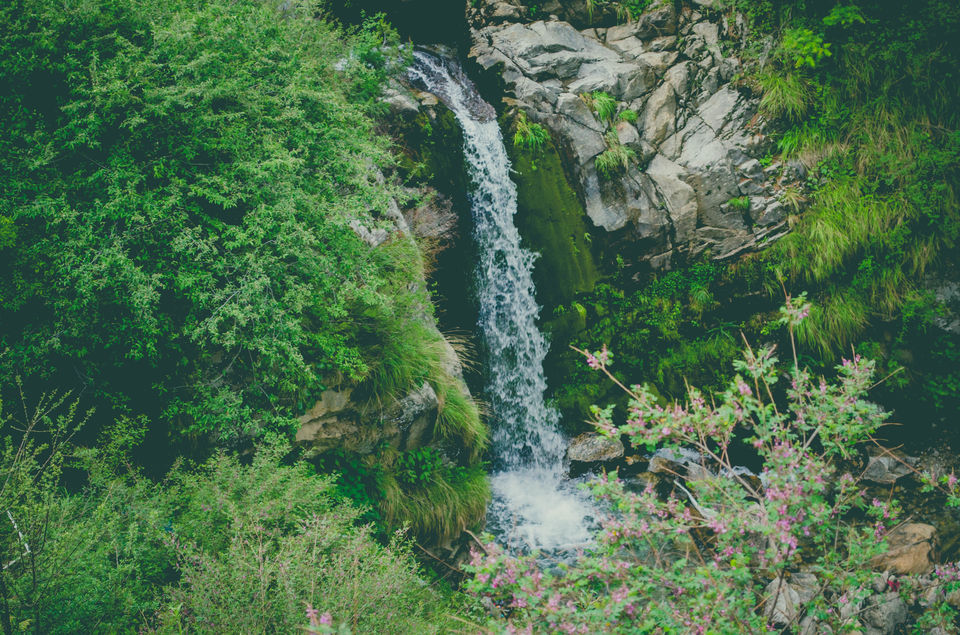 Photo of Every Reason Why I Will Never Travel With My Photographer Boyfriend Again 4/16 by Sreshti Verma