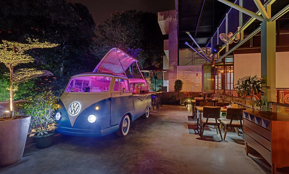Photo of Hangover Cocktail Bar and Diner, Indiranagar, Bengaluru, Karnataka, India by Sreshti Verma