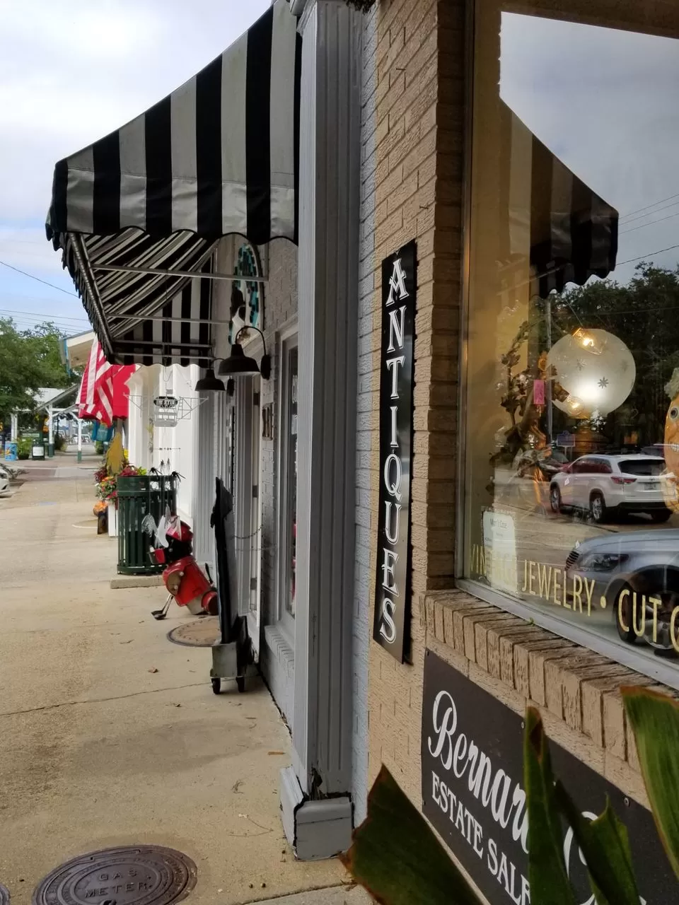Photo of Ocean Springs, MS, USA by garima verma